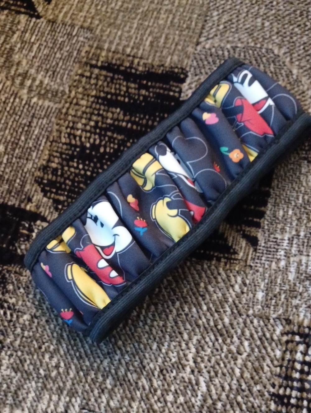 4/$40 New Black Mickey Mouse Patterned Stearing Wheel Cover